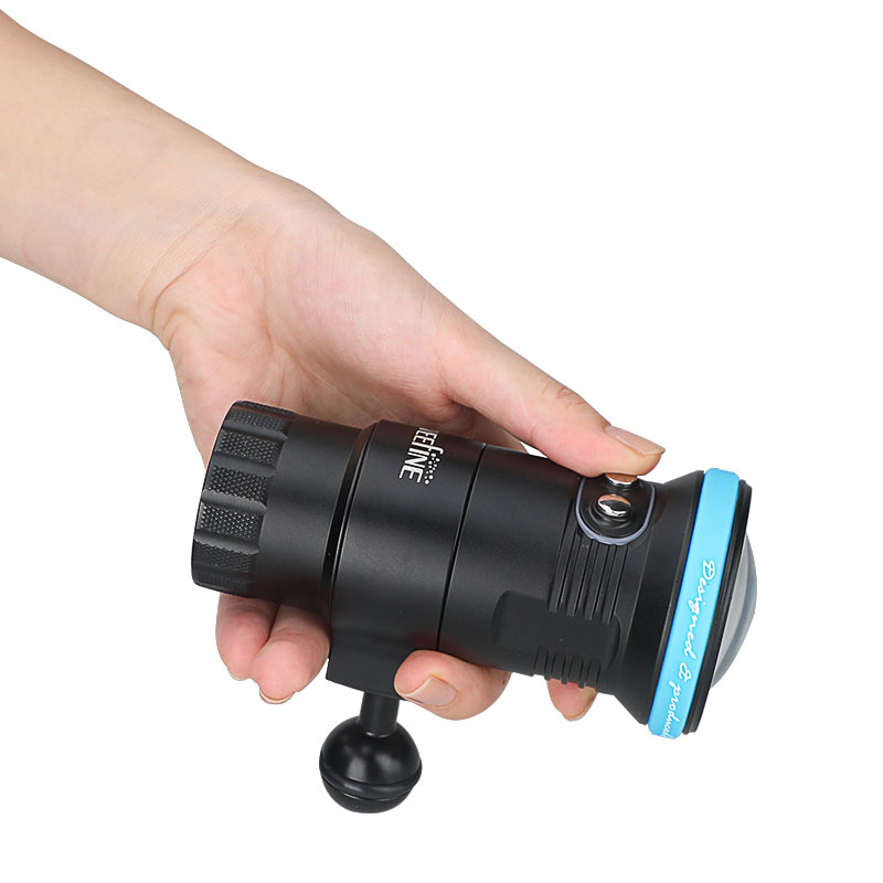 WEEFINE SolarFlare 4500 WF102  - Underwater Flashlight ulasan dan harga